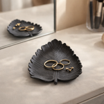 Luxury Leaf Shape Ceramic Trinket Tray – Decorative Ring & Earrings Holder Dish