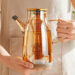 800ML Oil Dispenser Bottle Pakistan – Glass No-Drip Pourer with Rubber Base for Kitchen Use