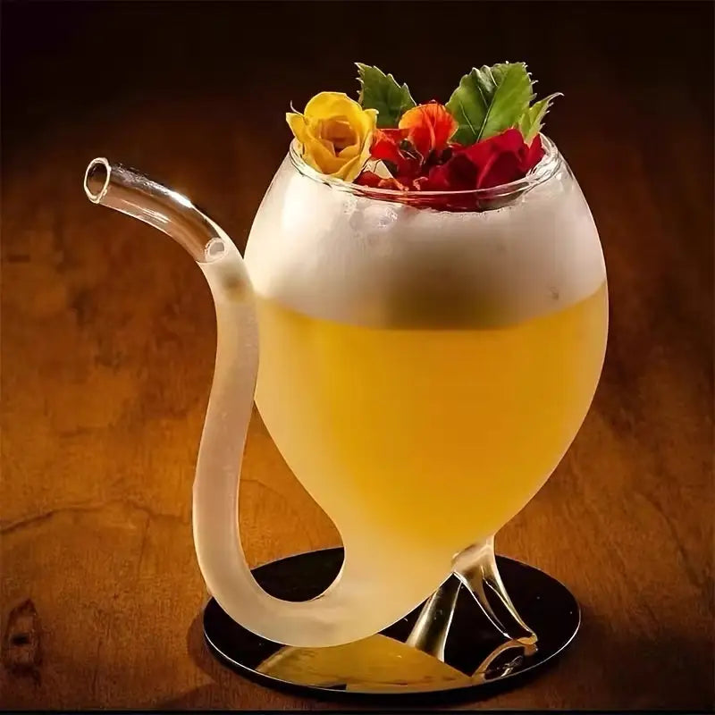 Artistic Curved Glass with Built-In Straw – Unique Cocktail & Mocktail Drinkware