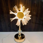 Artistic Flower LED Table Lamp