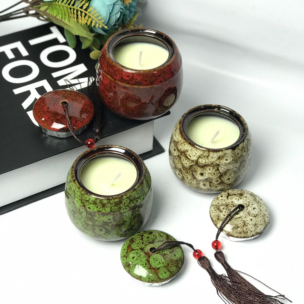 Chinese Style Luxury Ceramic Candle with Tassel Lid