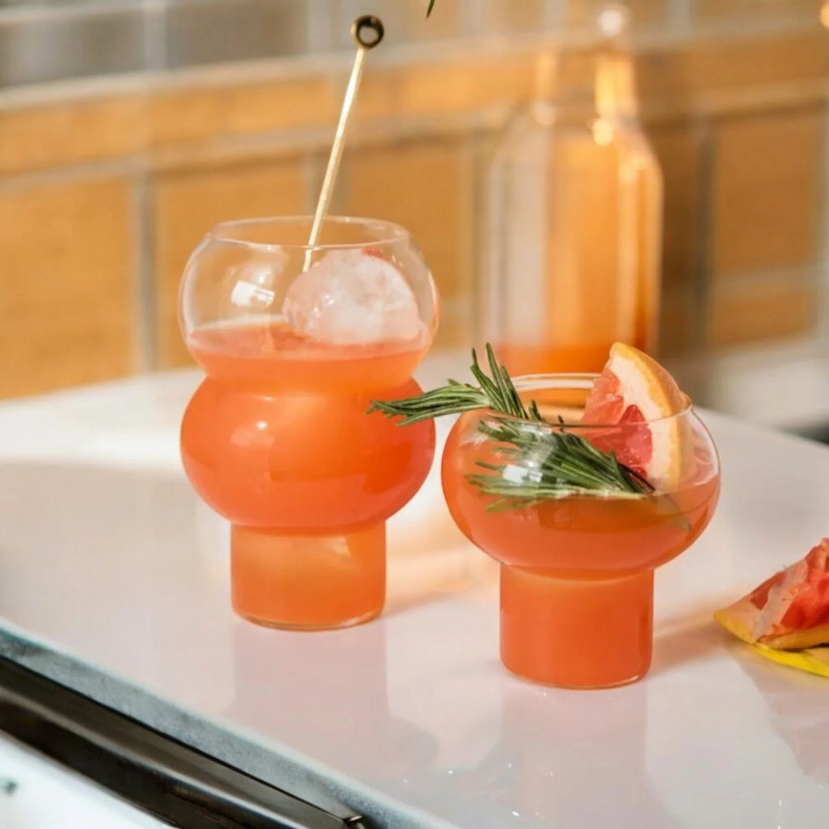 Gourd Shaped High Borosilicate Glass Cup Pakistan – Heat Resistant Transparent Drinkware for Coffee, Milk Tea, Juices, Cocktails & Desserts