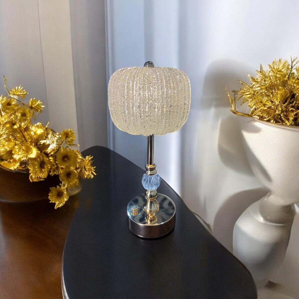 Artistic Crystal LED Table Lamp – Modern Ambient Lighting