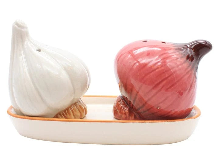 Garlic & Onion Condiment Shaker Set – Ceramic Salt & Pepper Shakers with Tray