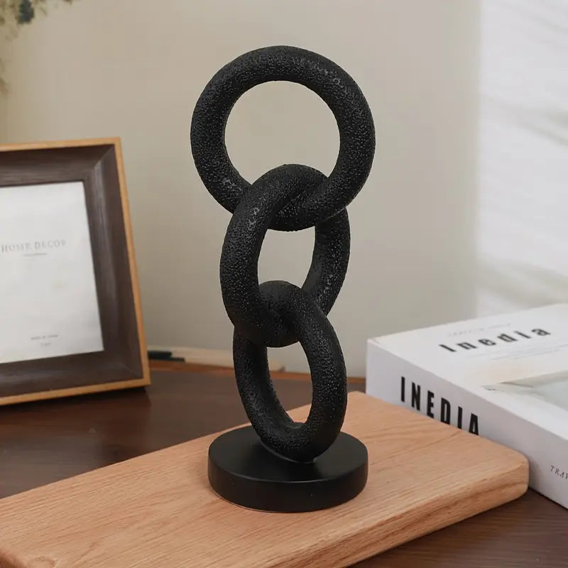 Modern Minimalist Circle Chain Sculpture – Contemporary Geometric Centrepiece for Home and Office Décor in Pakistan