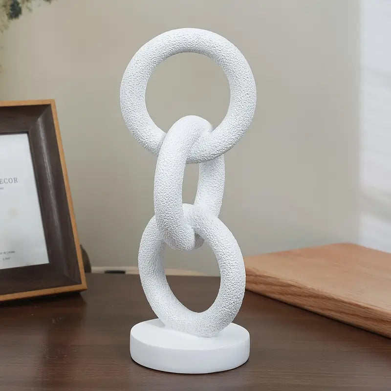 Modern Minimalist Circle Chain Sculpture – Contemporary Geometric Centrepiece for Home and Office Décor in Pakistan