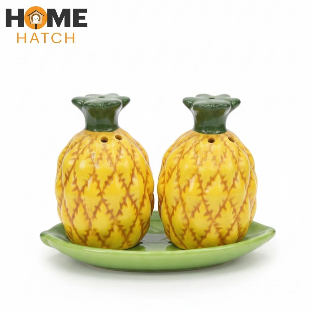 Pineapple Salt and Pepper Shaker Set