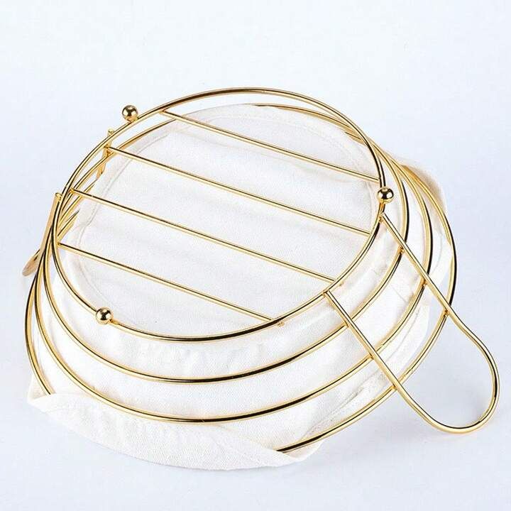 Round Bread Basket With Fabric Lining