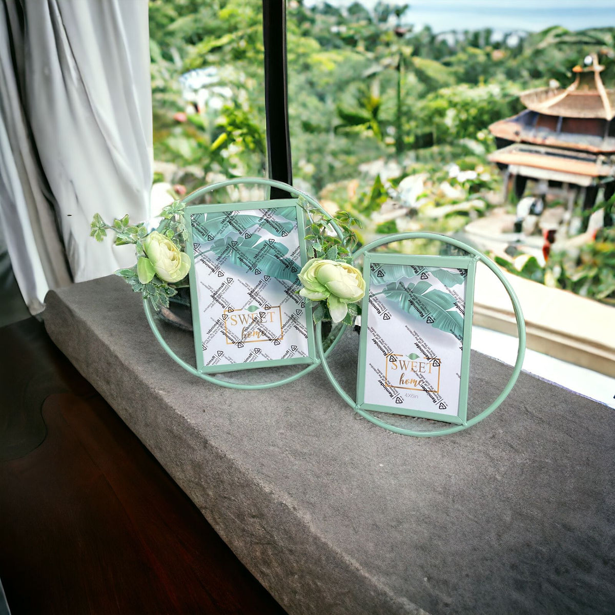 Round Modern Flower Photo Frame | Home Décor