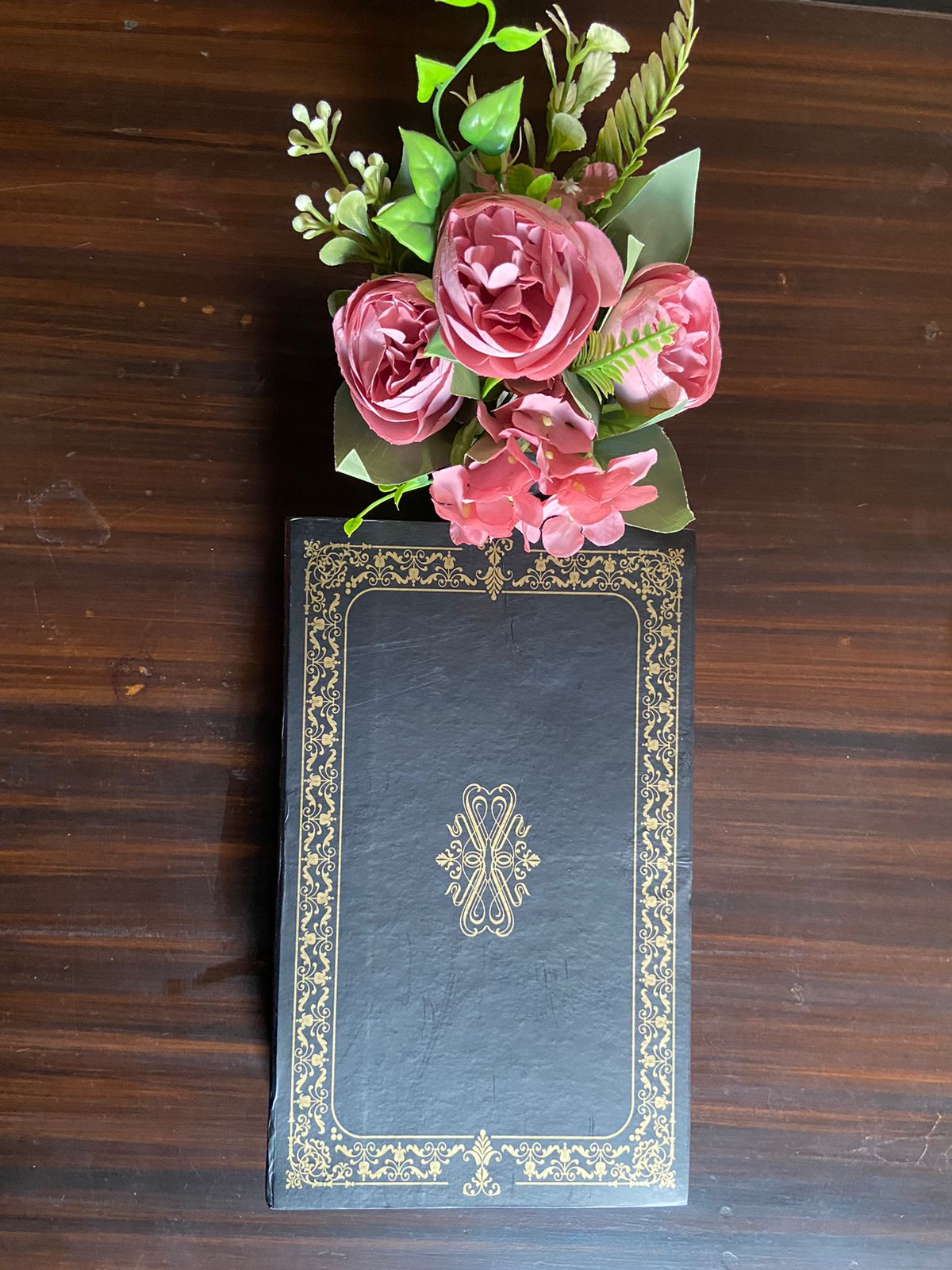 Victorian Design Faux Decorative Designer Books | Home Decor - Home Hatch