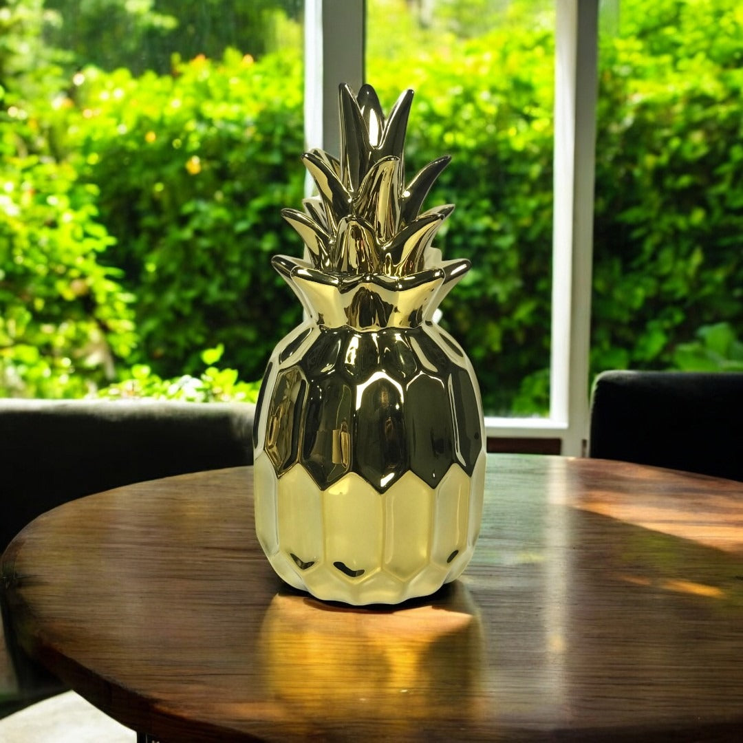 Luxury Pineapple Décor | Golden Nordic Table Accent