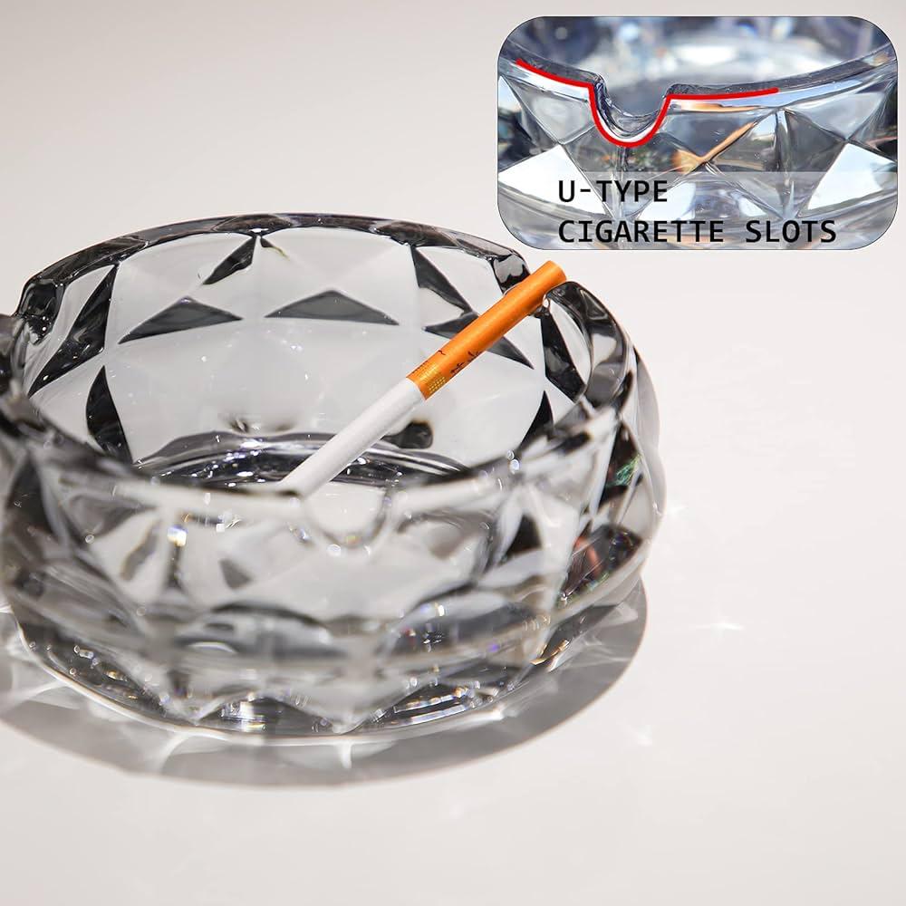 کرسٹل گلاس ایش ٹرے۔