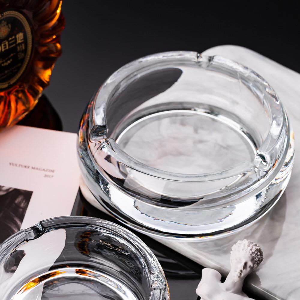 کرسٹل گلاس ایش ٹرے۔