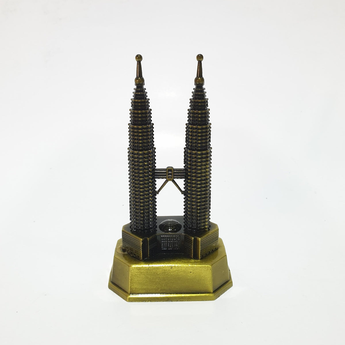 Petronas Twin Towers Metal Model | Home Décor