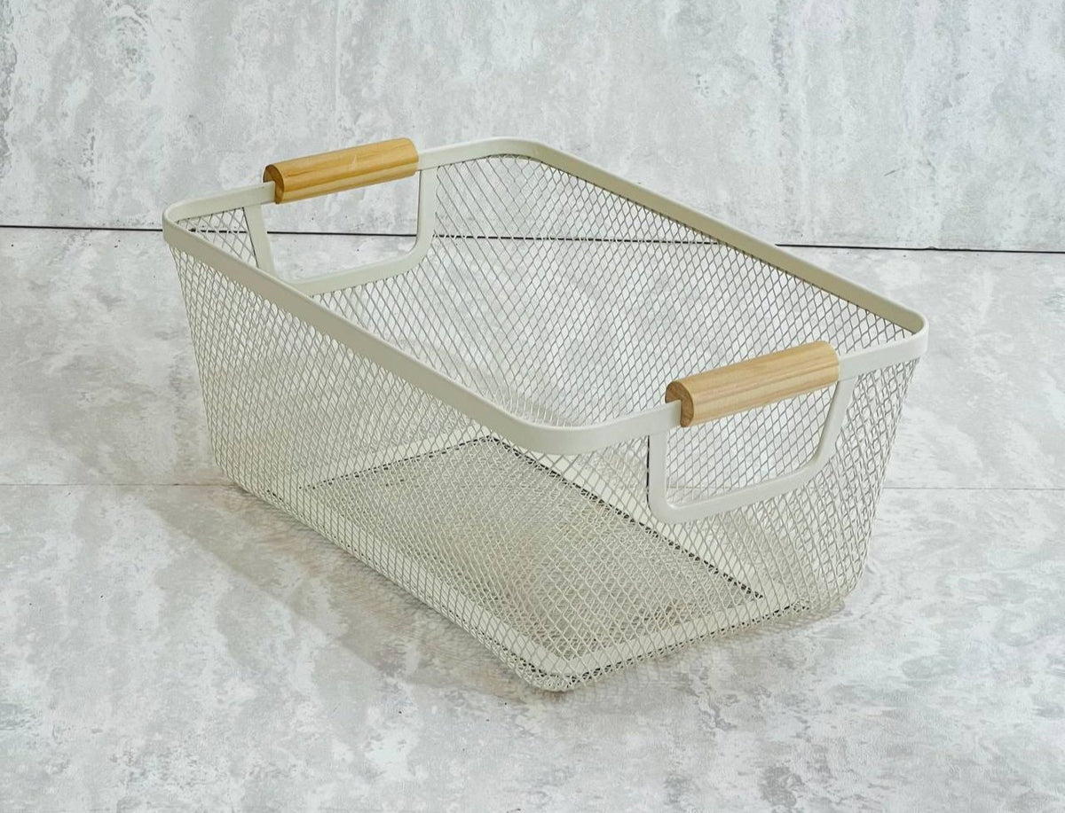 Rectangular Mesh Metal Storage Fruit Basket With Wood Handle