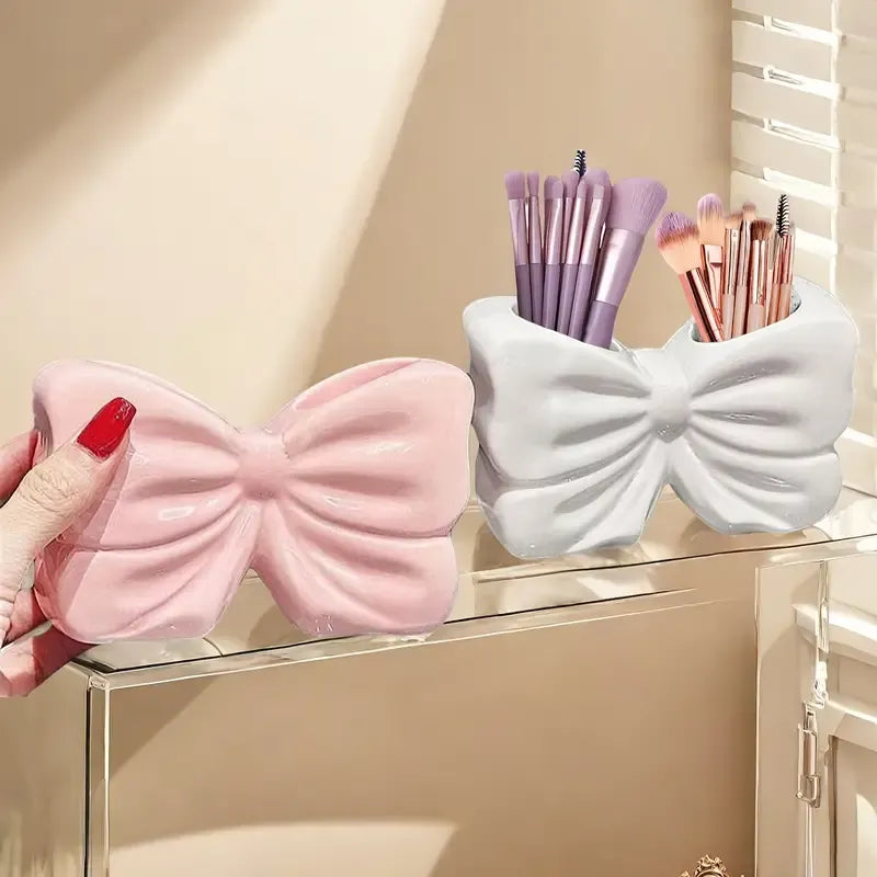 Bow Shape Ceramic Toothbrush Holder | Elegant Bathroom Organizer Cup