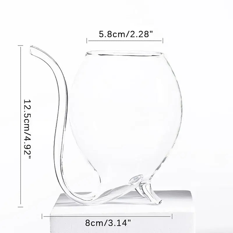 Artistic Curved Glass with Built-In Straw – Unique Cocktail & Mocktail Drinkware