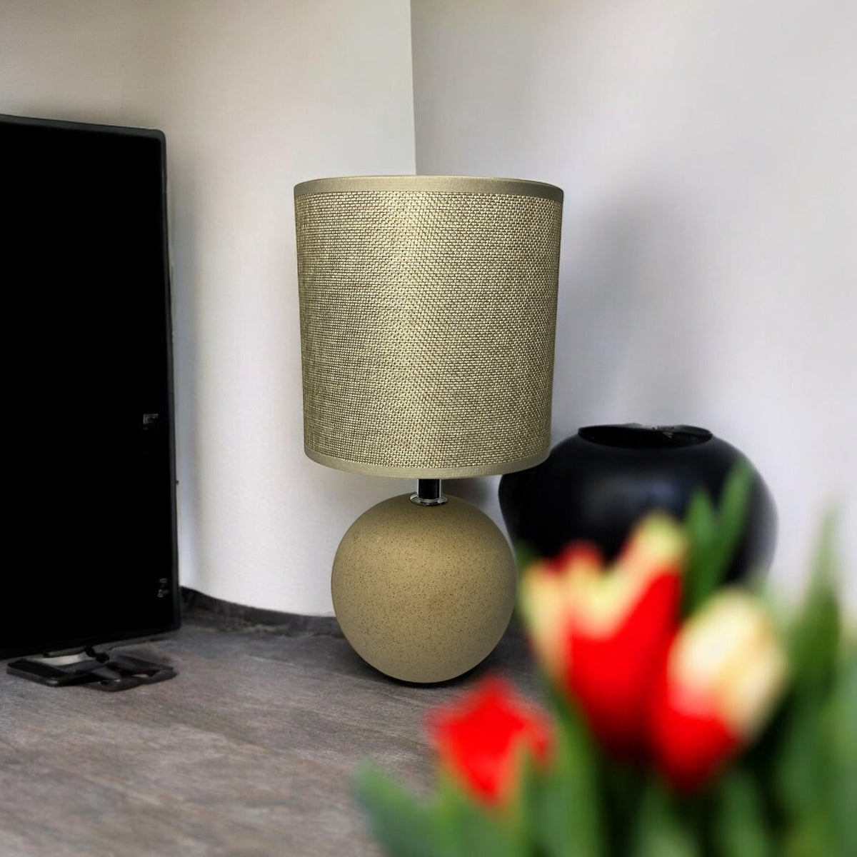 Contemporary Globe Shaped Ceramic Lamp With Shade