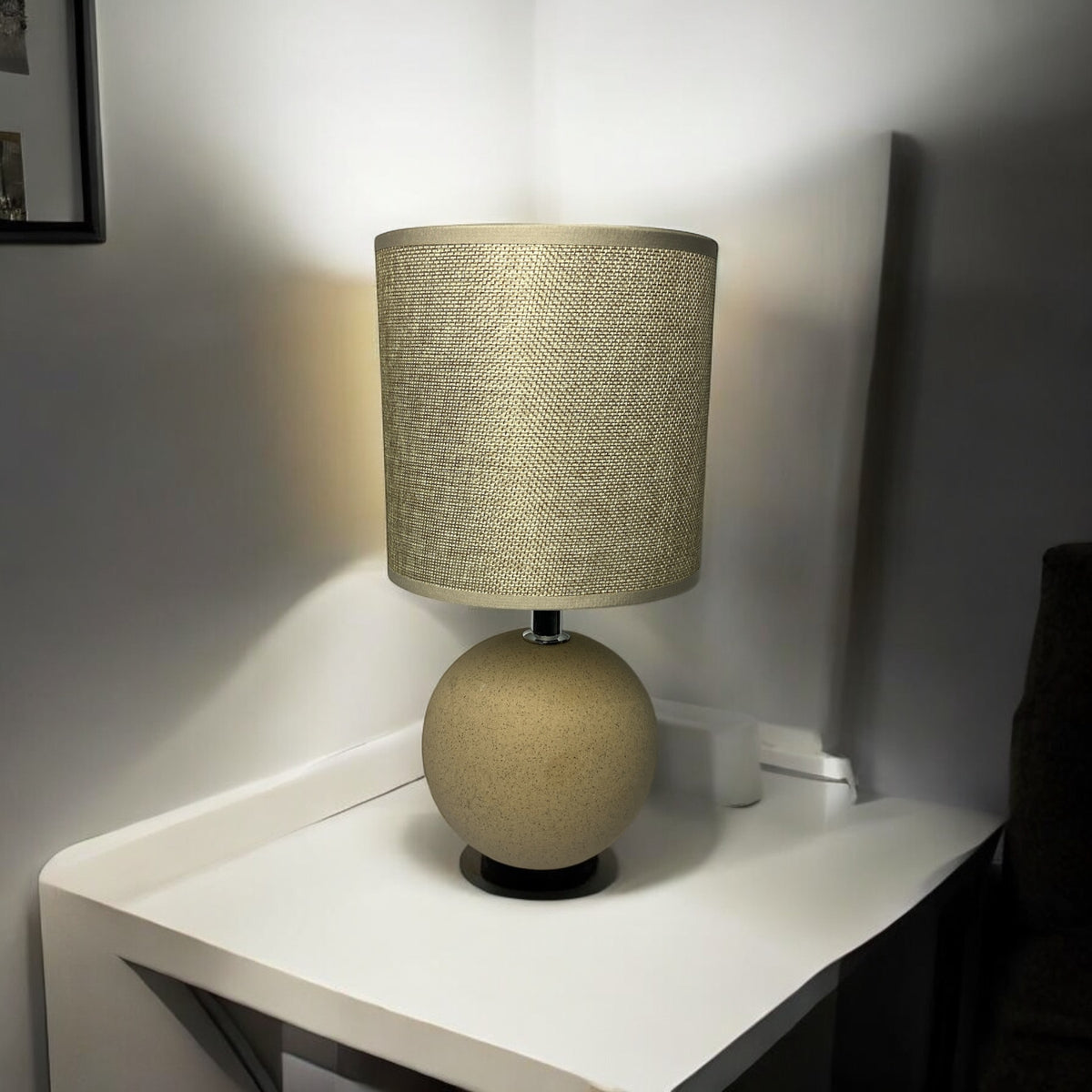 Contemporary Globe Shaped Ceramic Lamp With Shade