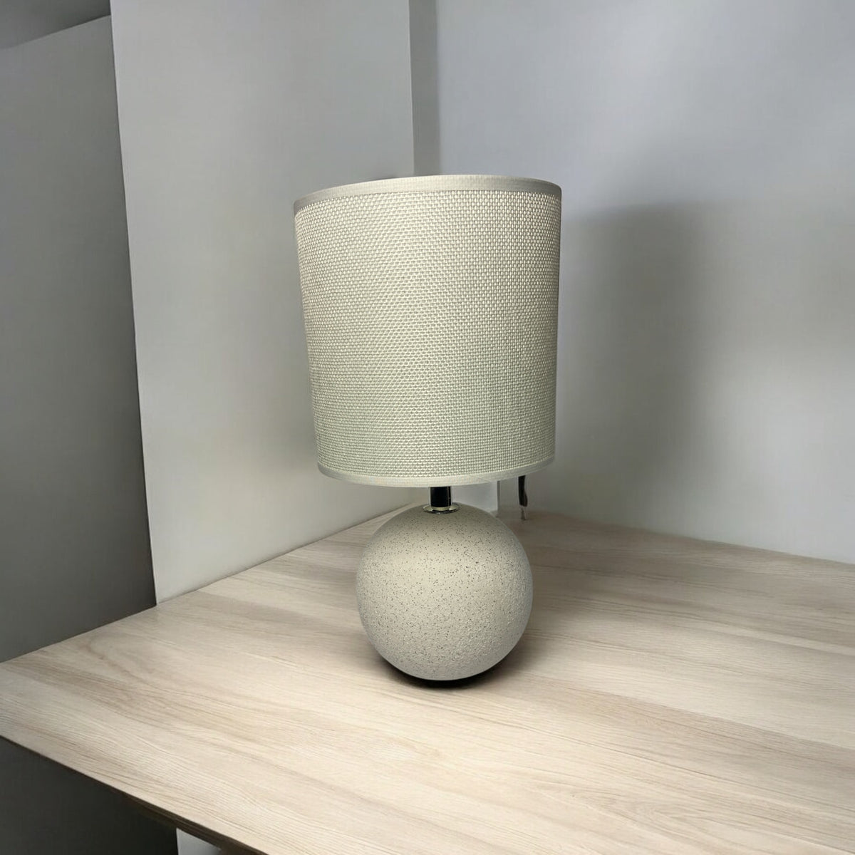 Contemporary Globe Shaped Ceramic Lamp With Shade
