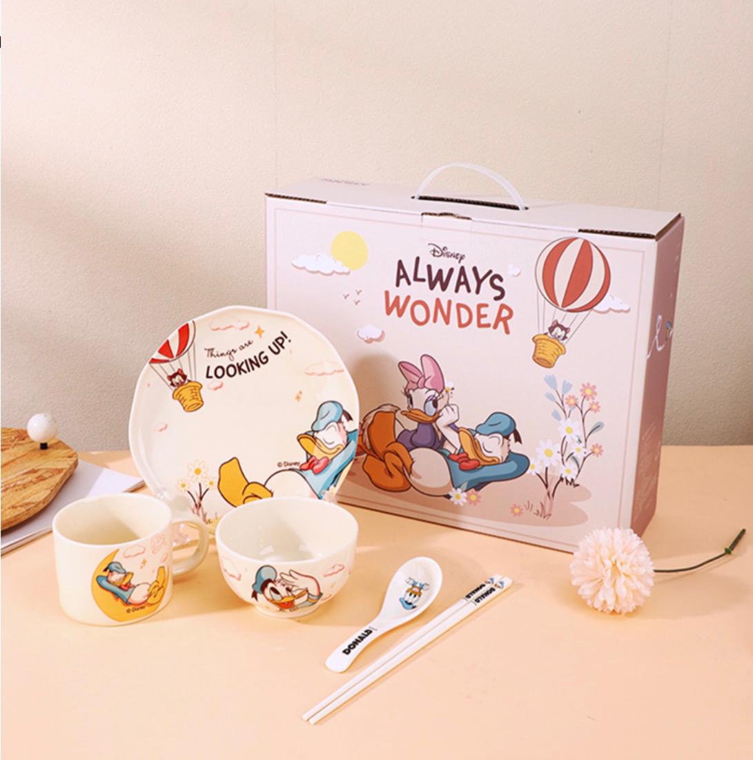 mickey and friends kids dinner set 6 pcs cartoon meal set – Home Hatch Pakistan mickey friends dinner set Pakistankids meal set 6 piecesdisney kids dinnerwarecartoon meal set kidsHome Hatch kids dinner setbaby feeding set Pakistankids plate bowl setmickey mouse kids settoddler dinner setkids gift meal set