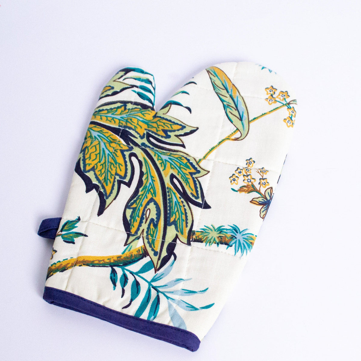 Oven Mitts/Baking Gloves | Kitchen Accessories - HomeHatchpk