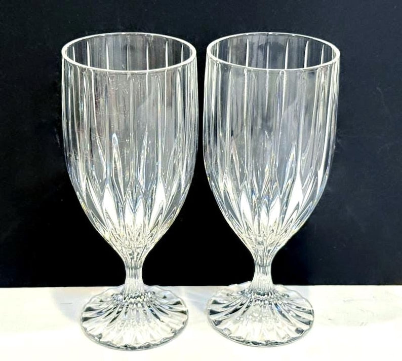 Delisoga Elegant Ripple Wine Glass Set – 6 Pcs (340ml)