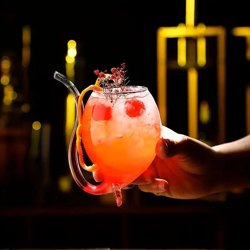 Artistic Curved Glass with Built-In Straw – Unique Cocktail & Mocktail Drinkware
