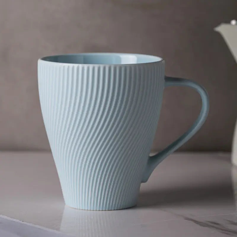 Embossed Elegant Tea Coffee Mug