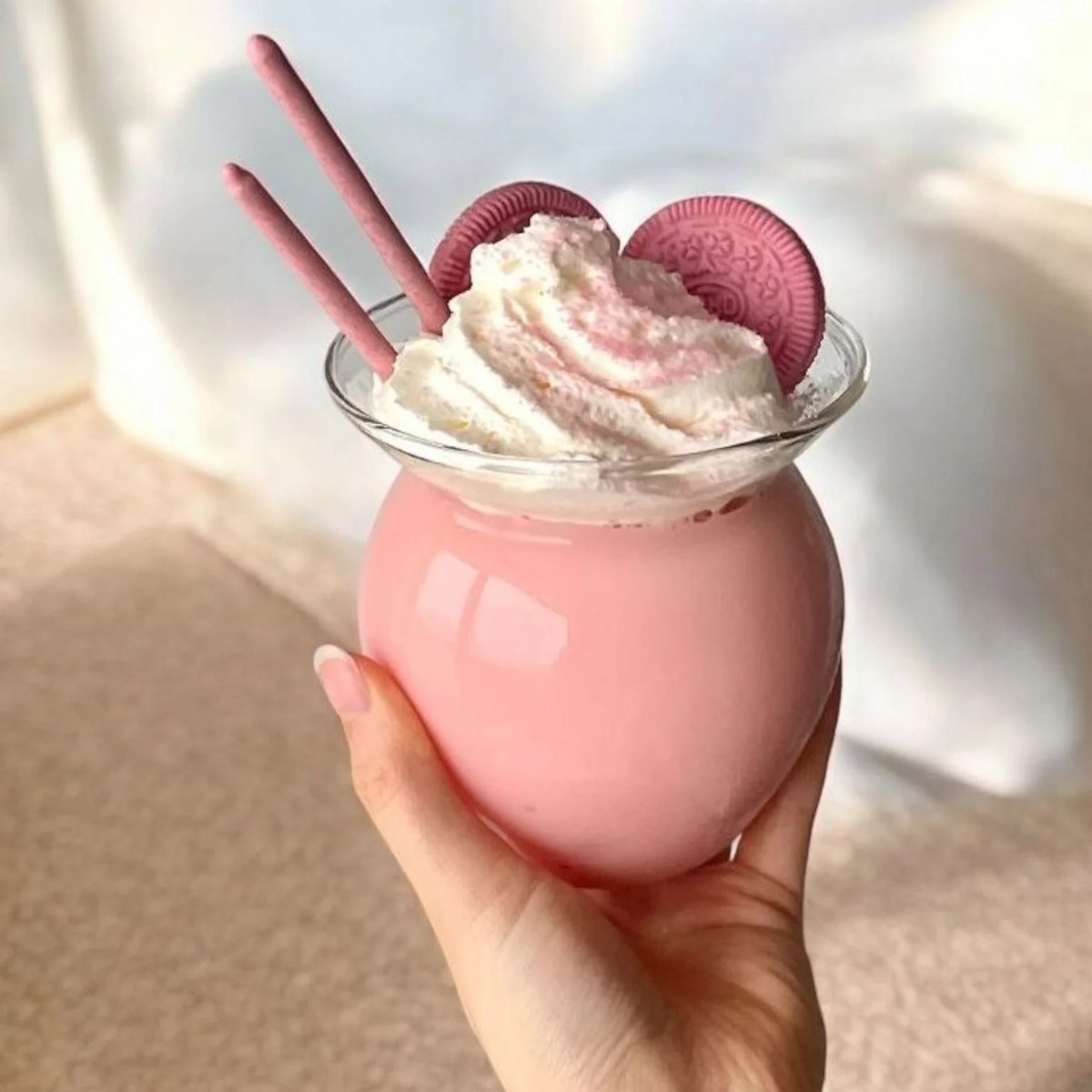 FroyoFlair Glass Cup Bowl Pakistan – Elegant Dessert Glass for Sundae, Ice Cream, Smoothies & Milkshakes