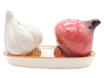 Garlic & Onion Condiment Shaker Set – Ceramic Salt & Pepper Shakers with Tray
