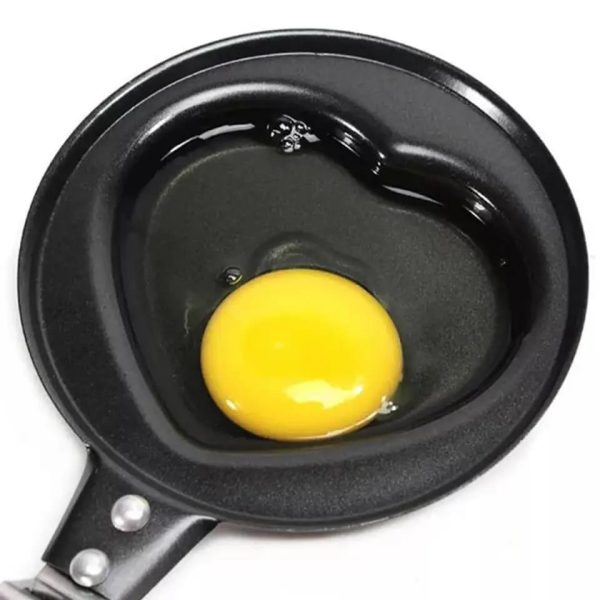 Non-stick Pan Egg & Pancake Molds - 4 Pcs | Kitchen Accessory - Home Hatch