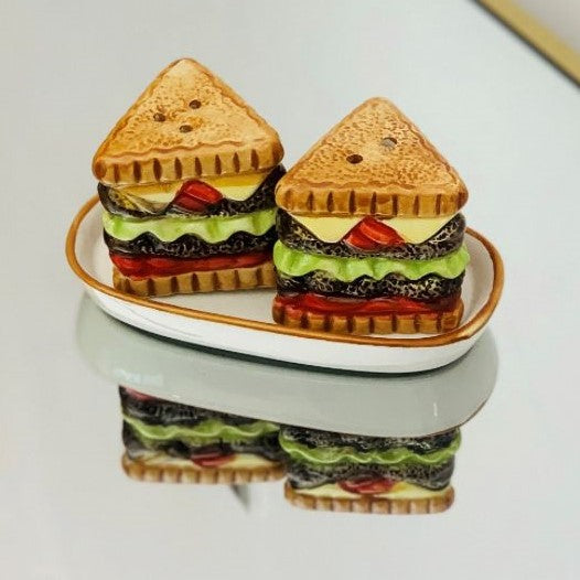 Sandwich Salt and Pepper Shakers Set With Tray For Dining Table | Kitchen Accessories