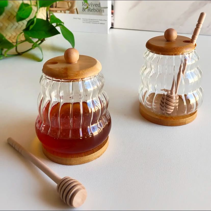 Bamboo Lid Honey Jar With Dipper Spoon and Bamboo Base