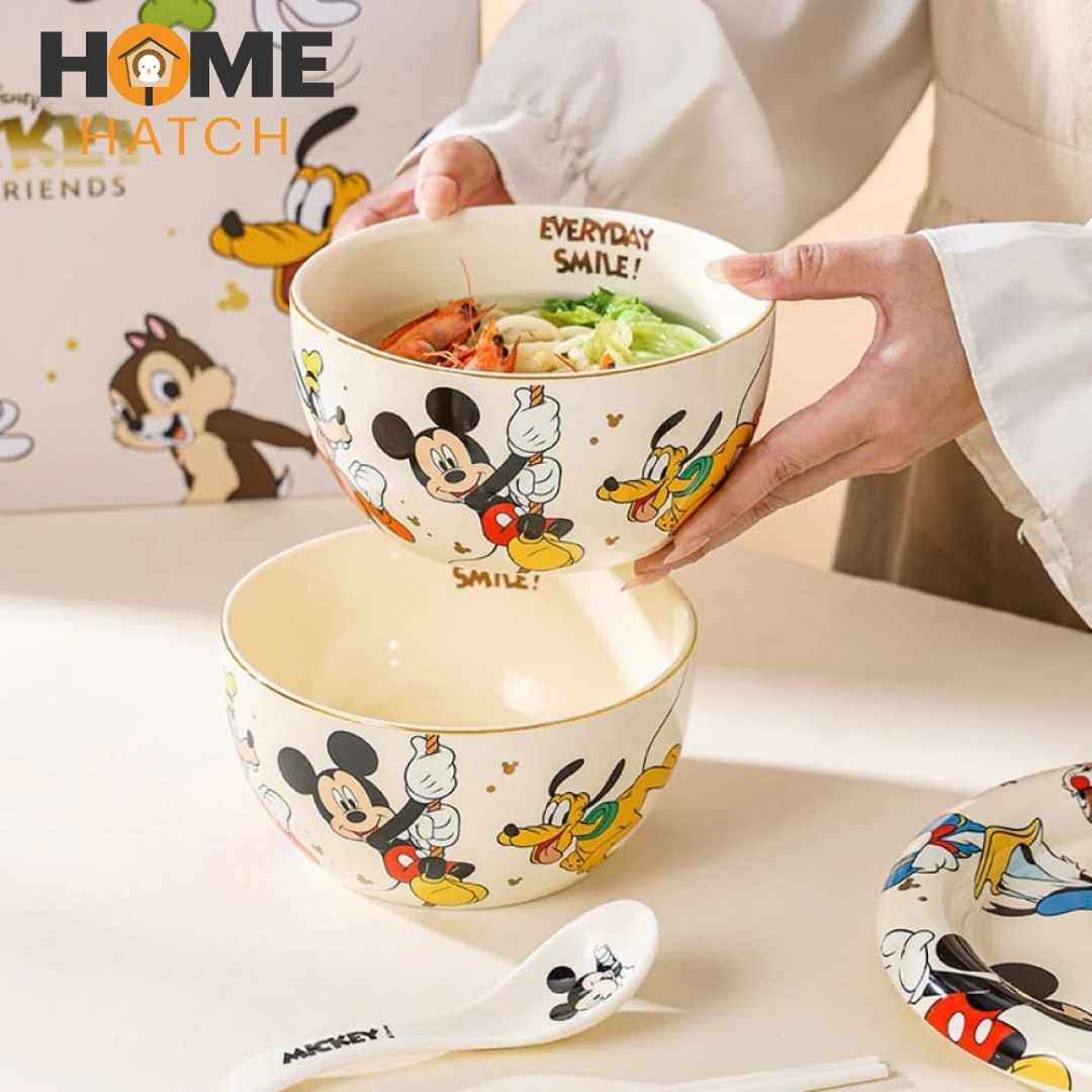Disney Mickey & Friends Dinnerware Meal Set – 6 Pieces – Limited Edition