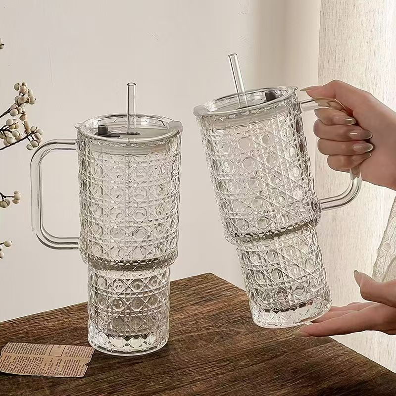 glass tumbler with handle straw and leak proof lid 750ml reusable drinking cup