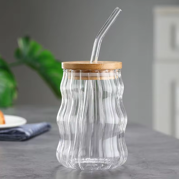 Curved Transparent Drinking Glass Tumbler with Bamboo Lid And Glass Straw