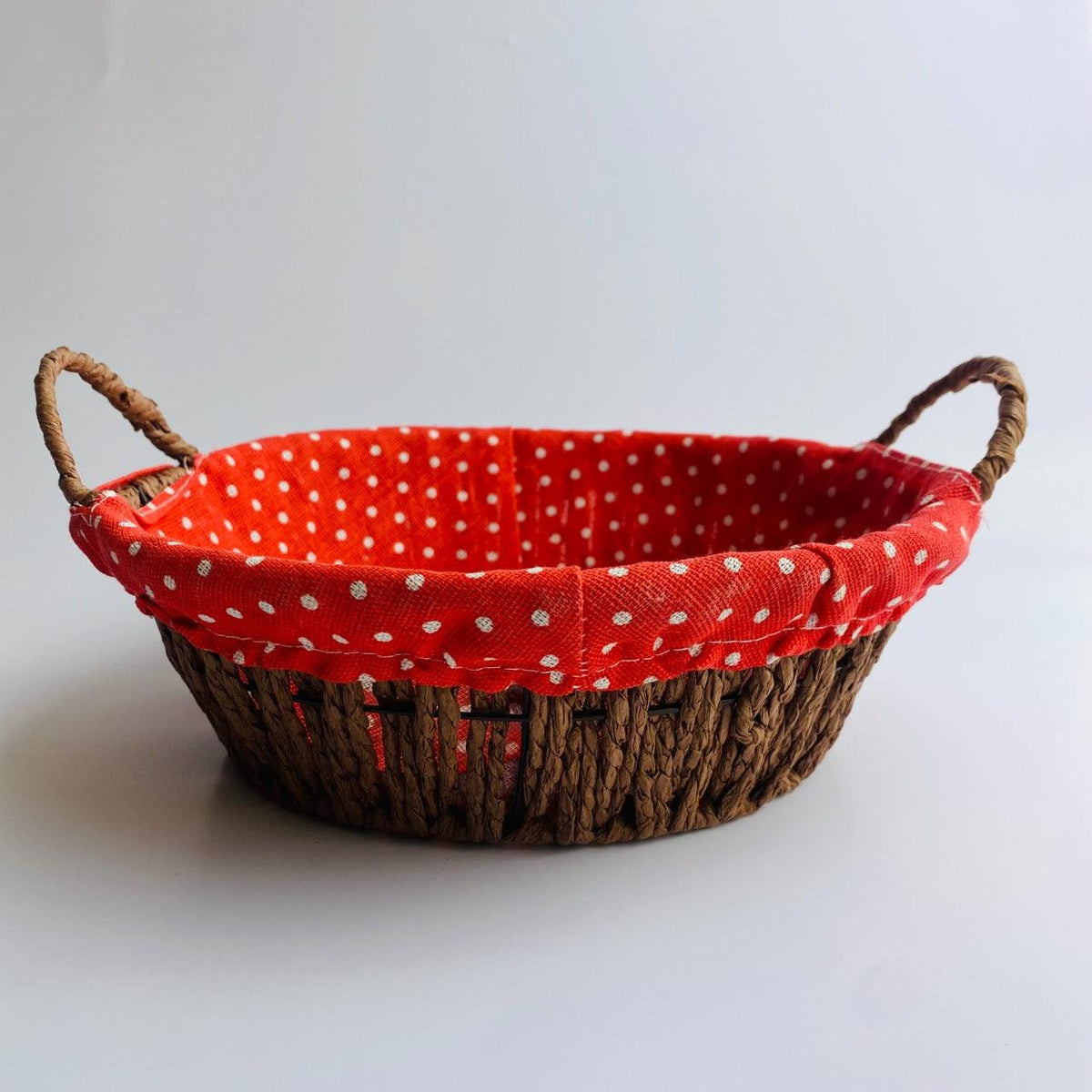 Wicker Breaded Basket With Fabric Lining And Handles - HomeHatchpk